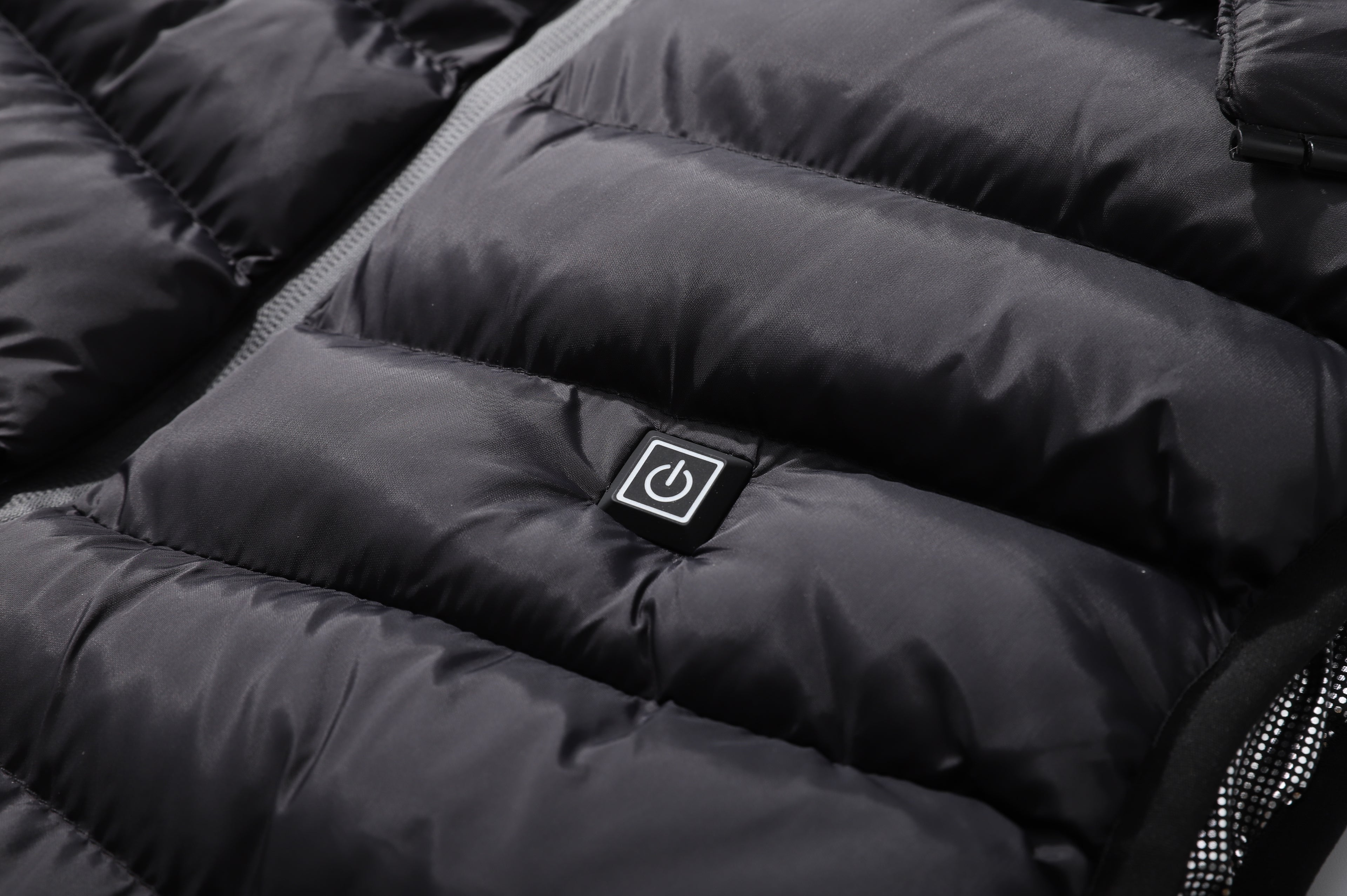 Women's Classic 5 Zones Hooded Vest - Detachable