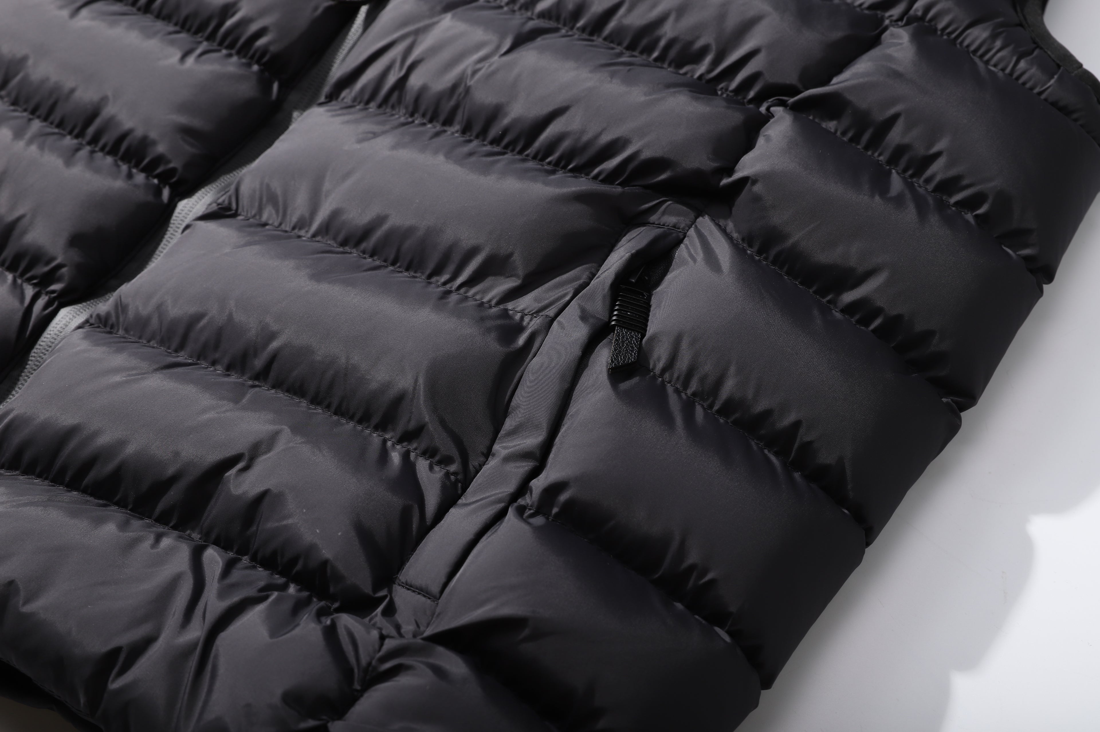 Men's Classic 5 Zones Hooded Vest - Detachable